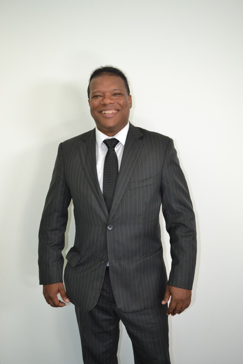 Prof. Gustavo Beirão