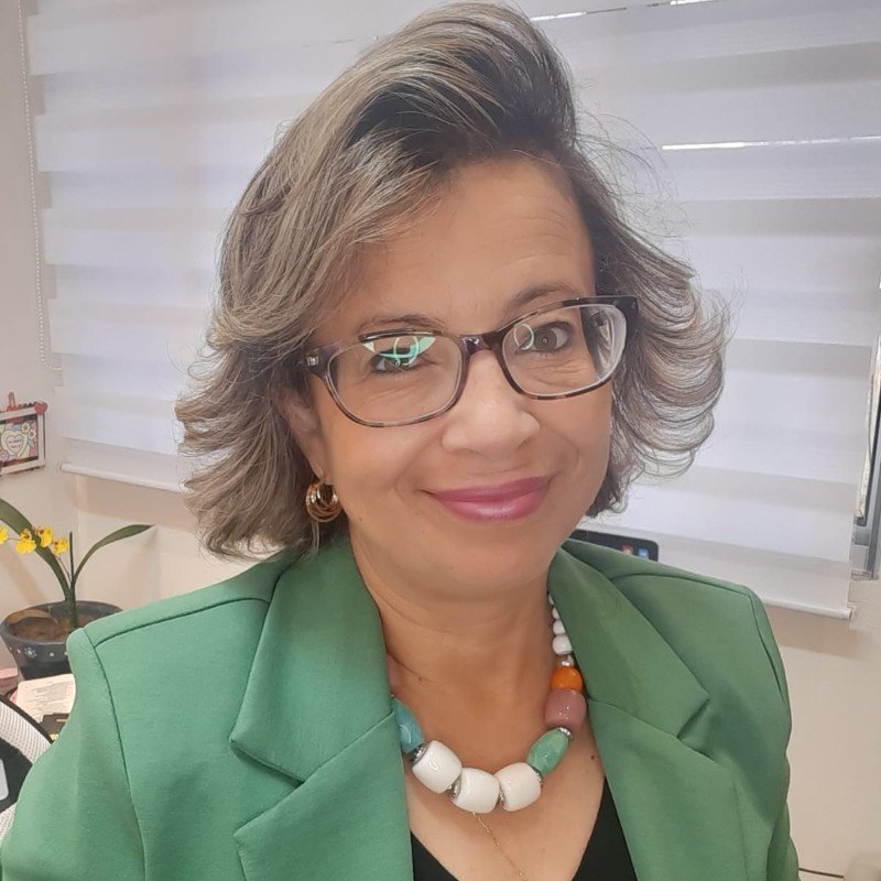 Profa. Maura Feliciano de Araújo