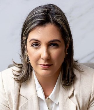 Profa. Raquel Castro Vicentini